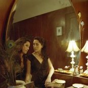 The Watson Twins - List pictures