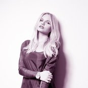 Alli Simpson - List pictures