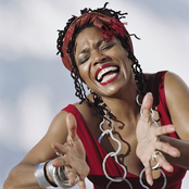 Dee Dee Bridgewater - List pictures