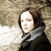 Allison Crowe - List pictures