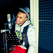 Jay Saint - List pictures