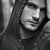 Jay Brannan - List pictures