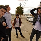 Fake Problems - List pictures