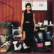 Neneh Cherry - List pictures