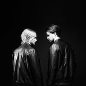 Nause - List pictures