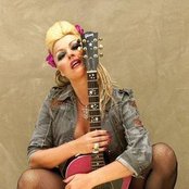 Kristine W. - List pictures