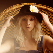 Jacqueline Govaert - List pictures