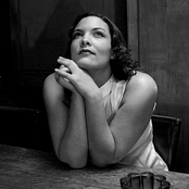 Caro Emerald - List pictures