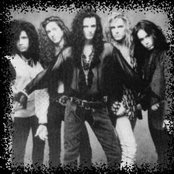 Kik Tracee - List pictures