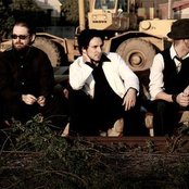 10 Years - List pictures