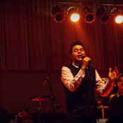 Tulus - List pictures