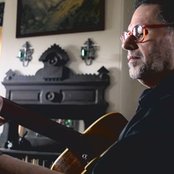 Glenn Jones - List pictures