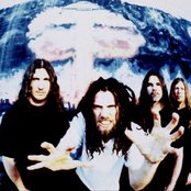 Six Feet Under - List pictures