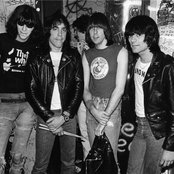 The Ramones - List pictures