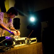 Nosaj Thing - List pictures