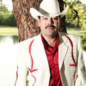 Sergio Vega - List pictures