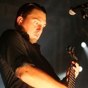 Akos - List pictures