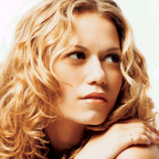 Bethany Joy Galeotti - List pictures