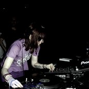 Ellen Allien - List pictures
