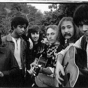 Crosby Stills Nash & Young - List pictures