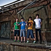 Red Car Wire - List pictures