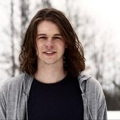 Half Moon Run - List pictures