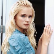 Sara Paxton - List pictures