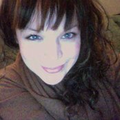 Allison Crowe - List pictures