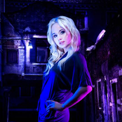 Aisha - List pictures