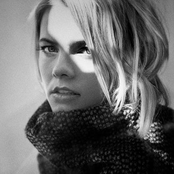 Ania Dabrowska - List pictures