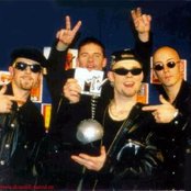 East 17 - List pictures