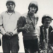 Vanity Fare - List pictures