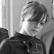 Natalia Lafourcade - List pictures