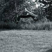 Al Axy - List pictures