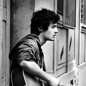 Tiago Iorc - List pictures