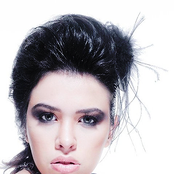 Nicky Valentine - List pictures