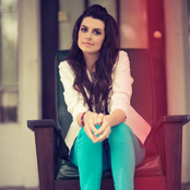 Meredith Andrews - List pictures