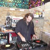 Arthur Baker - List pictures