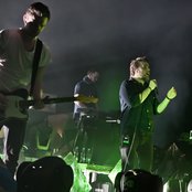 Veto - List pictures