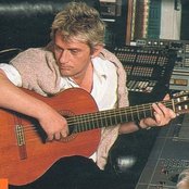 Oldfield Mike - List pictures