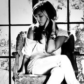 Christina Perri - List pictures