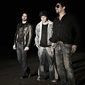 Los De Adentro - List pictures