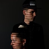 Quadron - List pictures