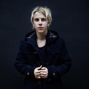 Tom Odell - List pictures