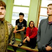 Van She - List pictures