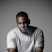 Nickelus F - List pictures