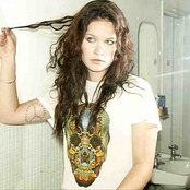 Lauren Pritchard - List pictures