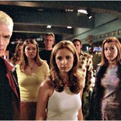 Buffy The Vampire Slayer - List pictures