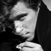 Garrett Hedlund - List pictures