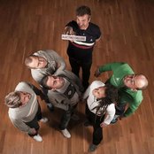 Electro Deluxe - List pictures